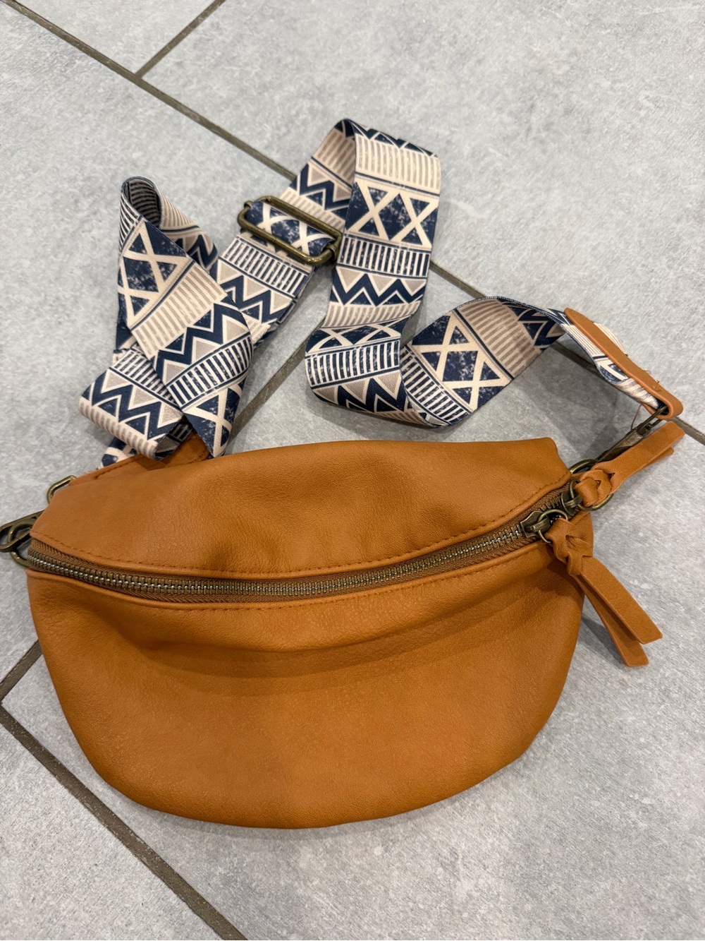 Ladies Tan Leather Crossbody Belt Bag with Patterned Strap